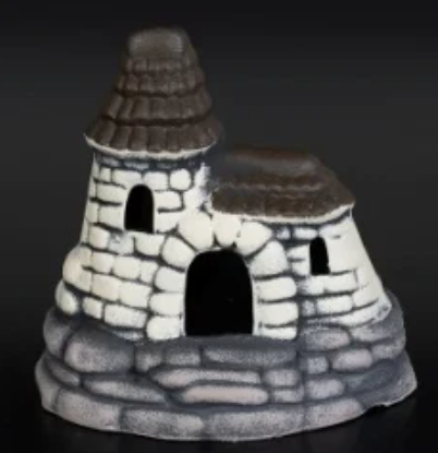 Аквадекор-грот для аквариума К-14б Замок с крышей белый