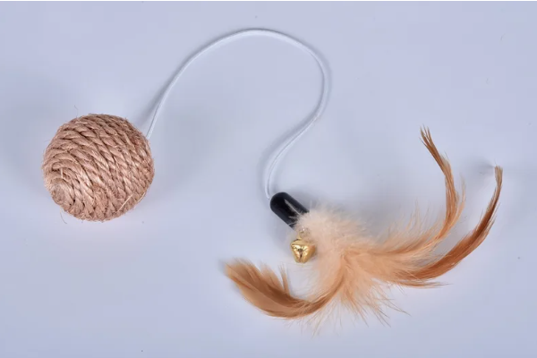 Игрушка д\кошек МЯЧ 6см джутовый с колокол.10121-1978