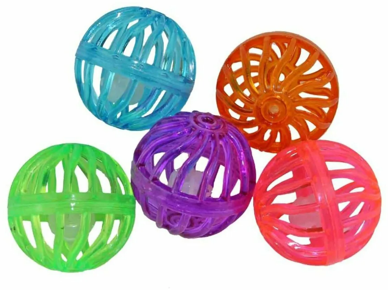 Мячик для кошек пластмассовый звенящий "Волна"