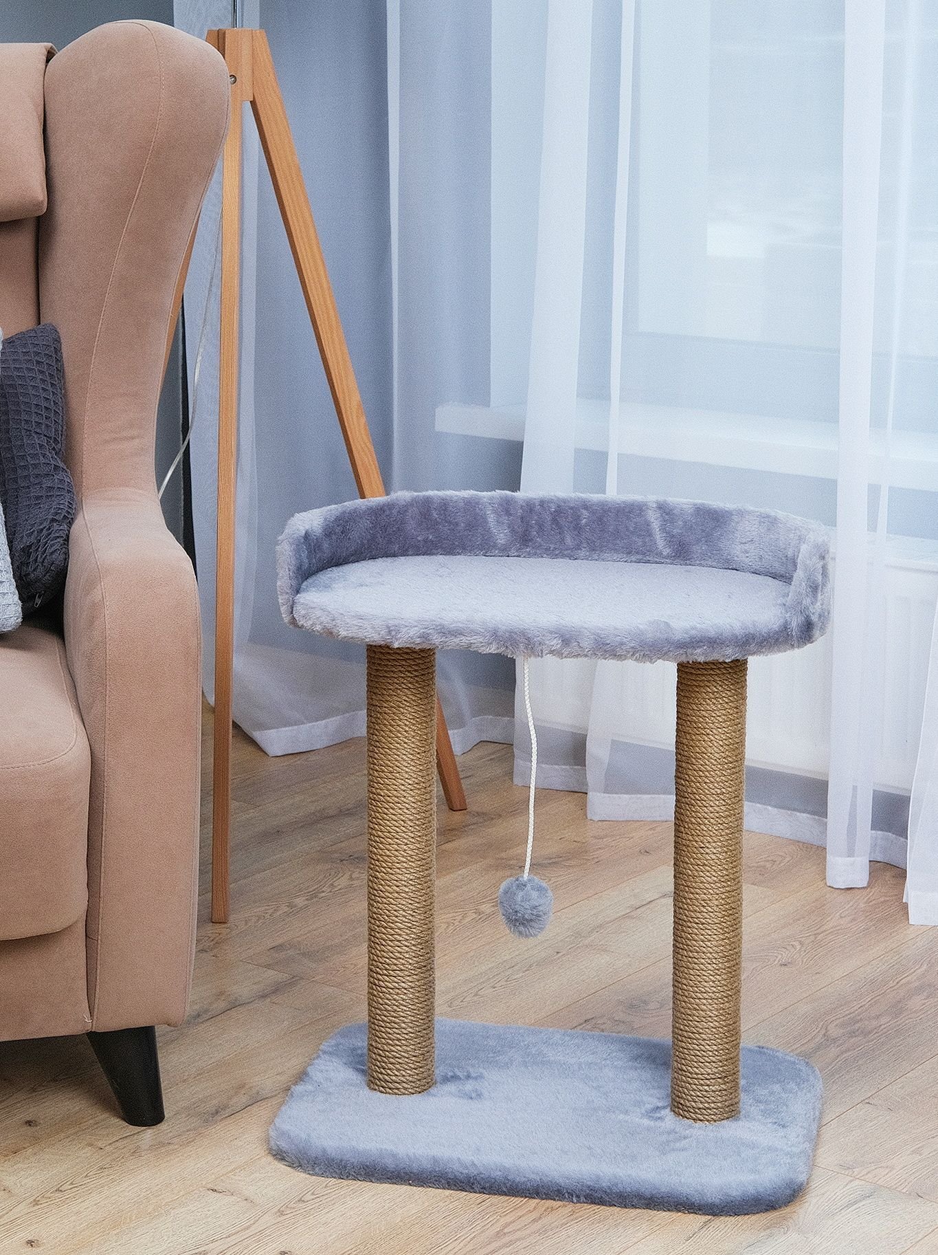 Когтеточка Канна Серая