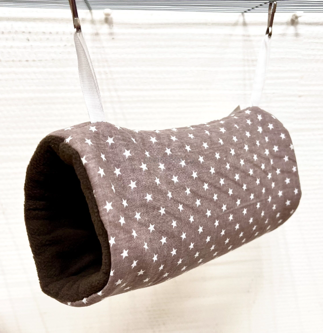 10581  Тоннель подвесной для грызунов коричневые звезды 25*10*10