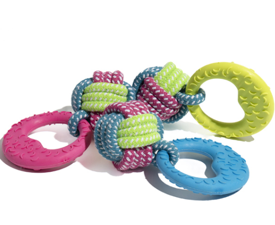 Игрушка для собак Кольцо с клубком 8см 2024-0969